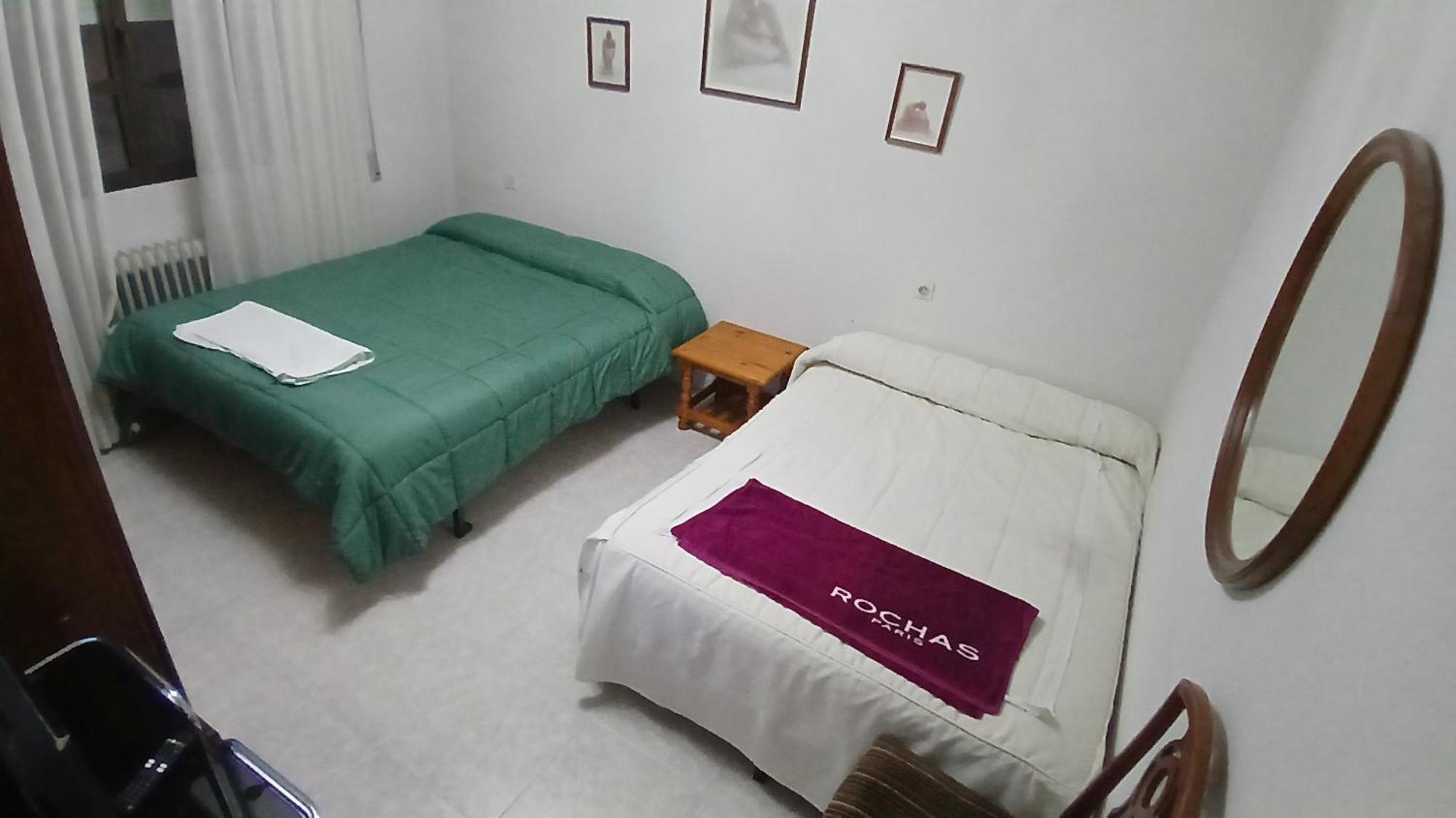 Habitacion Privada Familiar Toledo Exterior foto